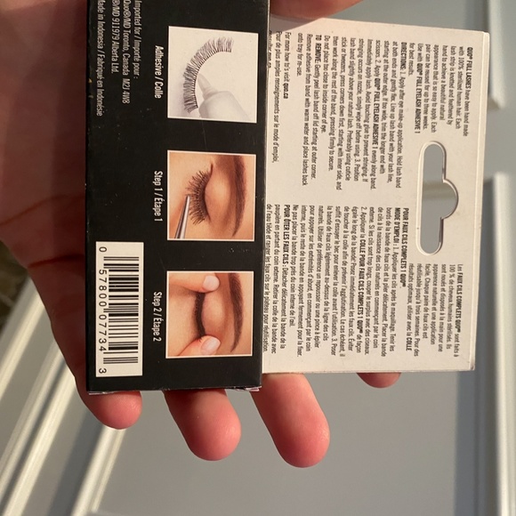Brand New In-Box Quo False Eyelashes - Picture 2 of 3